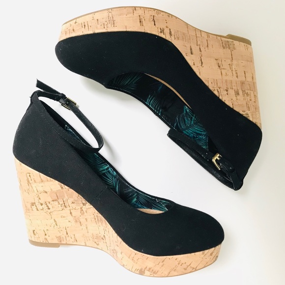 wide width cork wedges